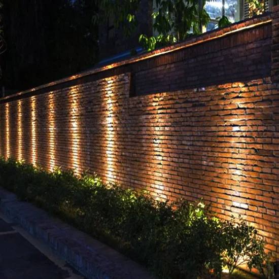 Outdoor Waterproof Low Voltage Solar Landscape LED Spotlights for Garden Decor